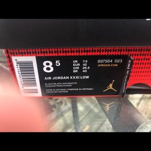 Air Jordon Basketball sneakers